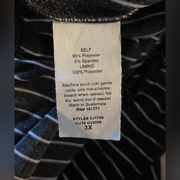 NWOT KAILEIGH Rica Black/White Striped Side Tie Knit Pocket Crop Jumpsuit 3X - Picture 10 of 12